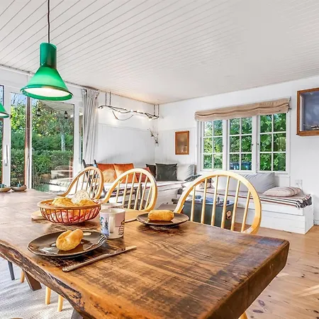 Heraldine - 400m From The Sea By Interhome